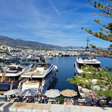 Private Suites In Huge Penthouse 1St Line Puerto Banus, Incredible Views, Jacuzzis Marbella Exterior photo