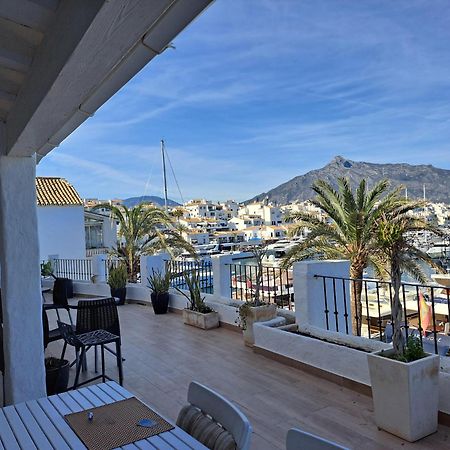 Private Suites In Huge Penthouse 1St Line Puerto Banus, Incredible Views, Jacuzzis Marbella Exterior photo