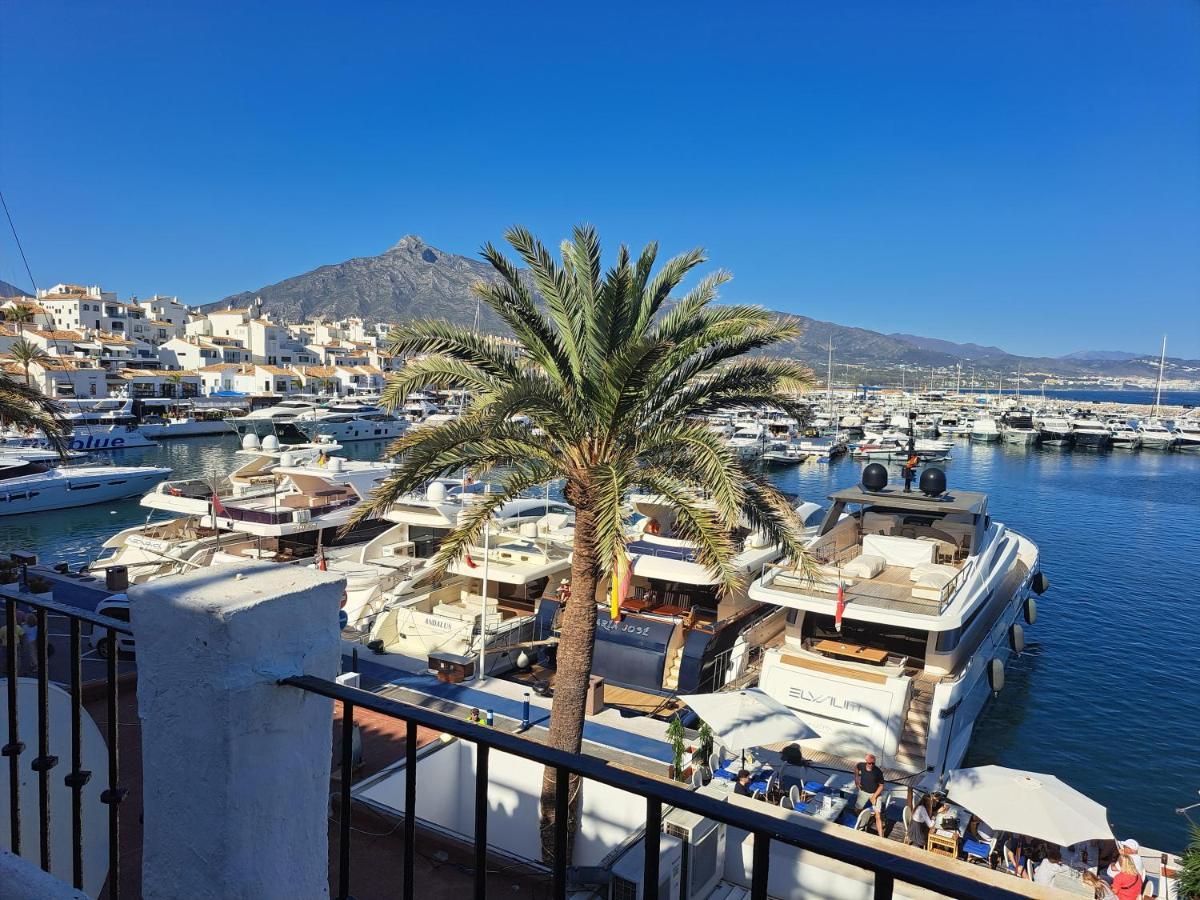 Private Suites In Huge Penthouse 1St Line Puerto Banus, Incredible Views, Jacuzzis Marbella Exterior photo