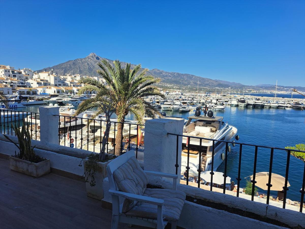 Private Suites In Huge Penthouse 1St Line Puerto Banus, Incredible Views, Jacuzzis Marbella Exterior photo