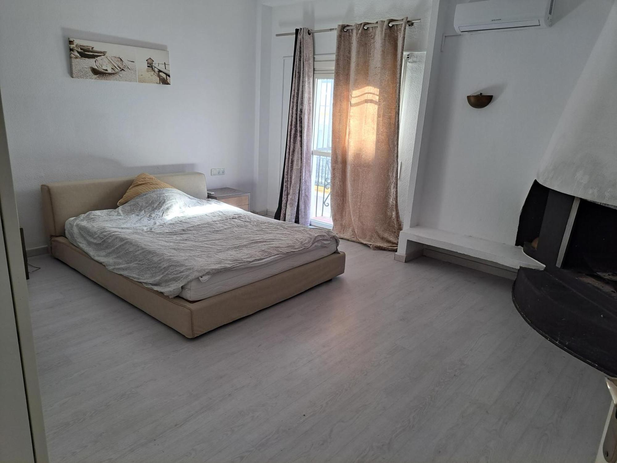 Private Suites In Huge Penthouse 1St Line Puerto Banus, Incredible Views, Jacuzzis Marbella Exterior photo